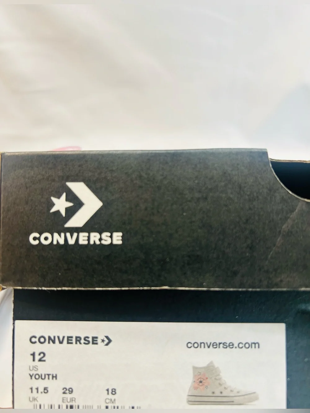Converse Kids White High-Top Sneakers with Pink & Navy Star Details.  New In Box